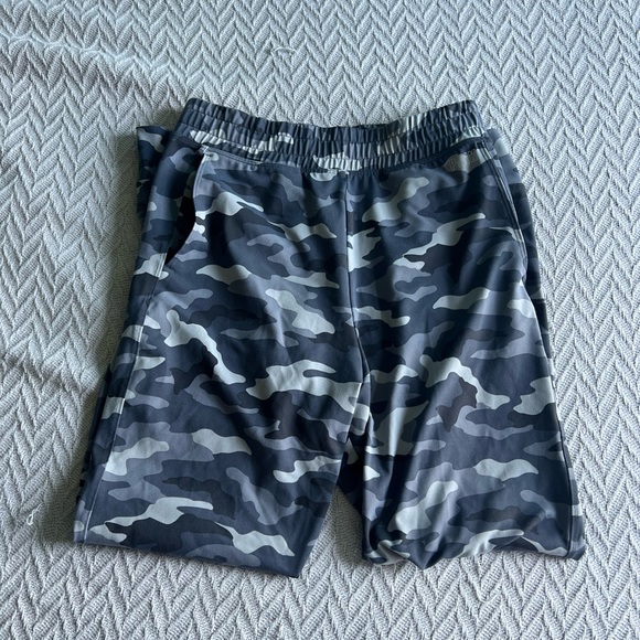 PINK Camo pants - Picture 1 of 8